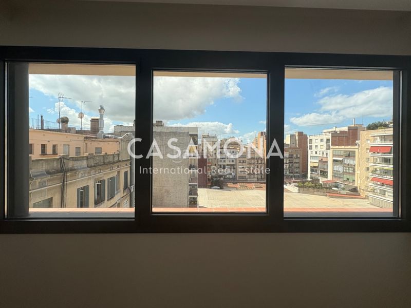 Foto ab74cbc6-9321-4be8-a69a-4ea059c1b0ad. Àtic amb calefacció piscina a Dreta de l´Eixample Barcelona