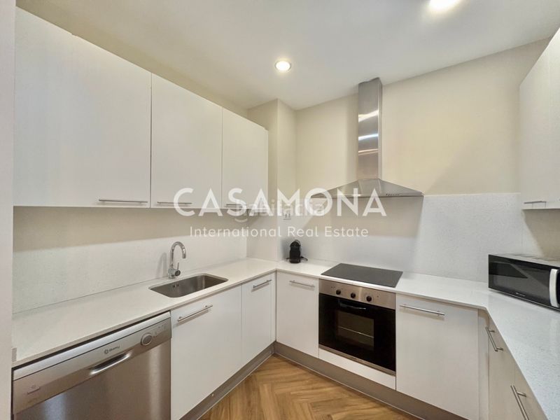 Foto 48f4a30b-86fd-4449-8254-d599b2adc73d. Apartament amb calefacció a St. Pere - Sta. Caterina - El Born Barcelona