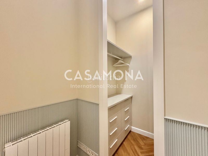 Foto b4e310bc-e8ba-44c0-9e5a-284fbca3c738. Apartament amb calefacció a St. Pere - Sta. Caterina - El Born Barcelona
