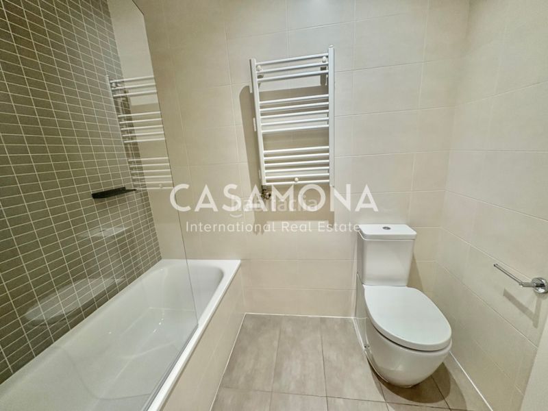 Foto cdd519ad-ef2e-46f1-a960-3656c6d7c41a. Apartament amb calefacció a St. Pere - Sta. Caterina - El Born Barcelona