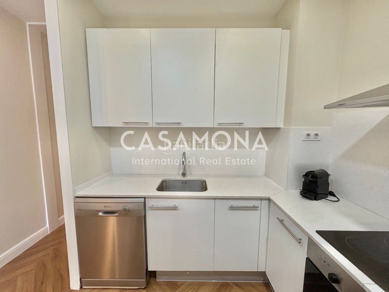 Foto cf27c6e8-0464-42f9-9389-1b2817ed6d0c. Apartament amb calefacció a St. Pere - Sta. Caterina - El Born Barcelona