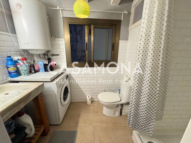 Foto 318f2fb1-f0f8-434f-a8cc-48df65d71474. Apartament a Gòtic Barcelona