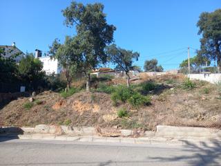 Terreny residencial a Carrer montjuïc 000. Fantástico terreno se superficie 415 m2. ligeramente ascendente.