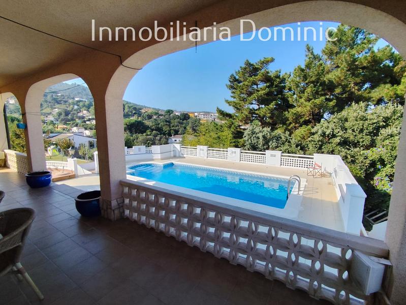 Foto fc47982c-8a04-4e7a-b8e2-335562043dad. Chalet avec chauffage piscine dans Montbarbat Maçanet de la Selva