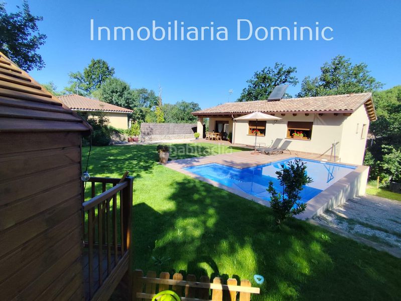 Foto b48a7435-67b7-4c79-bd68-3a3aee67e2bf. Xalet amb calefacció aparcament piscina a Caldes de Malavella
