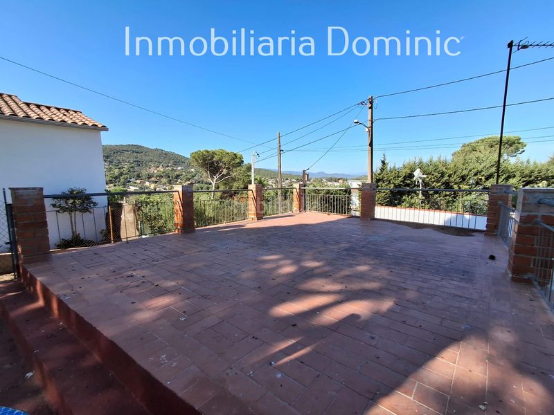 Foto 4f448255-c05d-4e88-96eb-ffb89e98ccd5. Chalet mit parking in Montbarbat Maçanet de la Selva