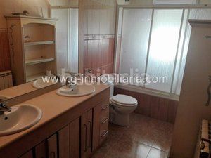 Foto ccadb56f-dc0f-451c-88da-63cede4920eb. Chalet mit heizung parking in Residencial Park Maçanet de la Selva