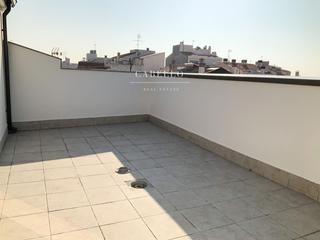 Zweistöckige Wohnung in Navas de tolosa 101. Dúplex obra nueva segle xx