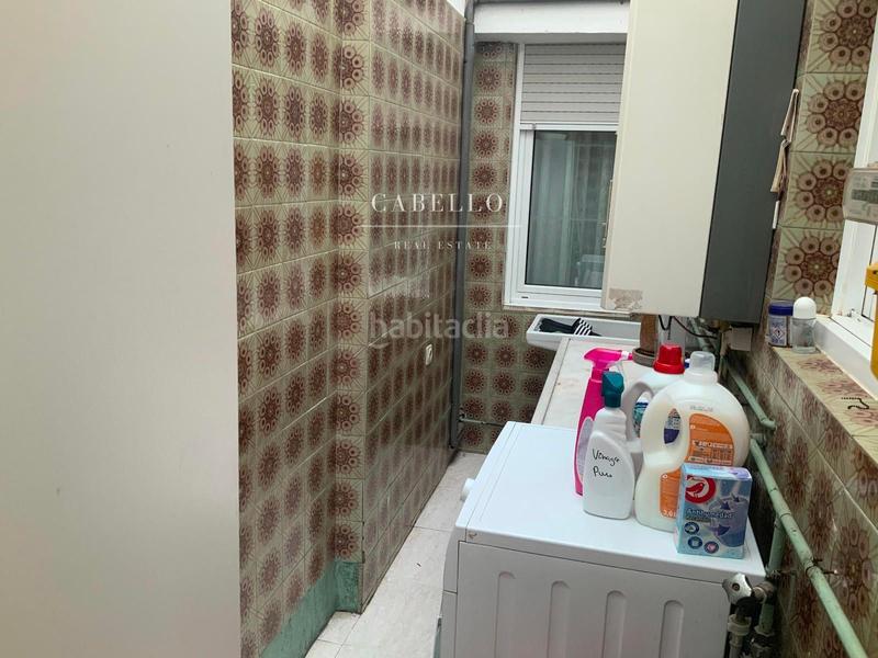 Foto 11d773ea-9f54-4778-8b05-62fdb0c8f361. Haus mit heizung parking in Llefià Badalona