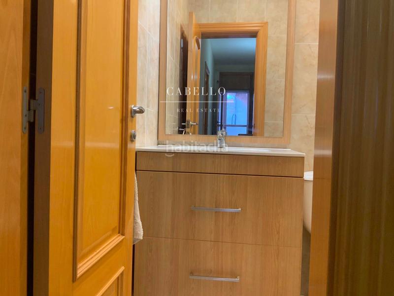 Foto d75b102b-92da-4b16-84fd-bb5339228a66. Haus mit heizung parking in Llefià Badalona