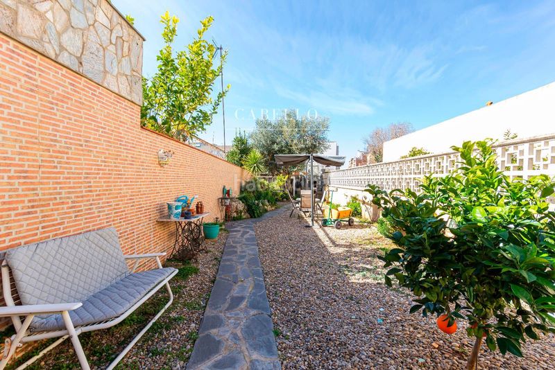 Foto a3a54a79-69f1-4f05-bed7-4b48fdfb6fc8. Casa adossada amb calefacció aparcament a San Pere Terrassa