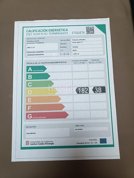 Foto fe306ca1-1236-4e7c-9017-e3f07b083989. Casa adossada amb calefacció aparcament a San Pere Terrassa