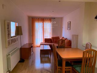Miete Etagenwohnung  Madrid. Piso en alquiler