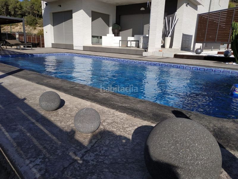 Foto 158b5a11-8e84-4639-a26b-7ea23901aba8. Chalet with parking pool in Sant Esteve Sesrovires