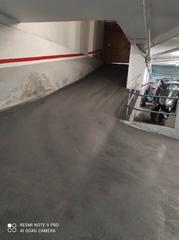 Aparcament cotxe  Carrer de sants. C/ sant, facil acceso 1ª planta