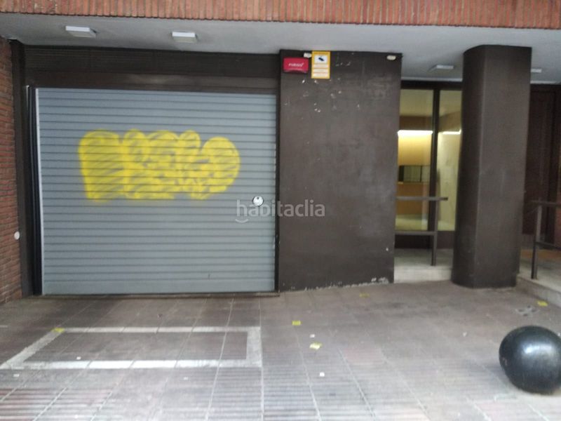 Foto a9a1f693-54d4-4e0c-9746-cb13113c6515. Affitto posto auto in Barri de les Corts Barcelona