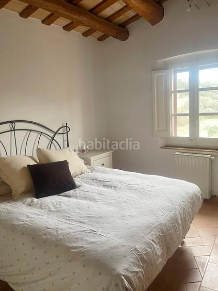 Foto b57ab36d-7747-48a5-9f0c-4ccc16c124c5. Piso en carrer cami del mas 23 gran piso dividido en 2 zonas completas de 2hab cada una en Sant Mori