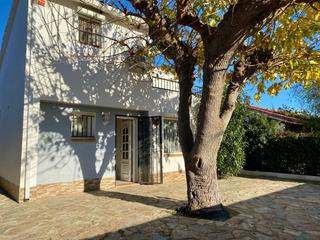 Haus in Carrer cala trencada 11