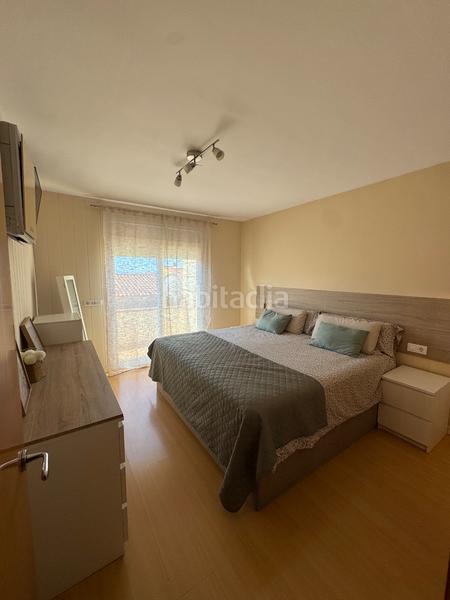 Foto d58d1176-dc34-4029-8da5-8553c852172e. Casa  con gran terraza y garaje en Palau-saverdera