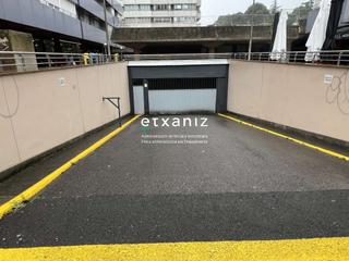 Location Parking voiture à Zarautz kalea 86. Raya de garaje en alquiler en el antiguo.