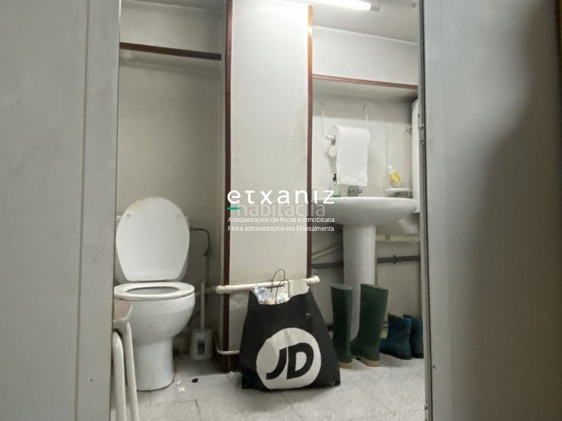 Foto cde5fdbd-17c4-4552-a6e5-23eb5c771095. Local comercial a Lasarte - Oria