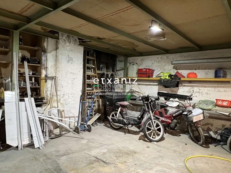 Foto 8d49ea83-d609-4cfd-8d6a-3306e3f86b5e. Lloguer local comercial a Egia Donostia - San Sebastián