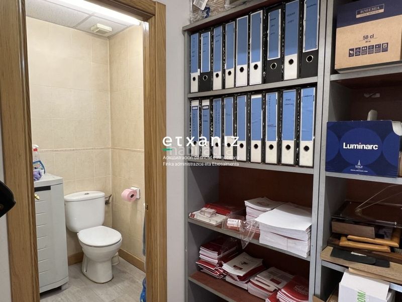 Foto dccbb1cd-e330-4838-88c7-a8cdd3f051b7. Local comercial a Lasarte - Oria