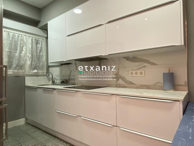 Foto 62efc07a-224c-426c-8ed5-5ac56492c818. Rent flat with heating in Amara Donostia - San Sebastián
