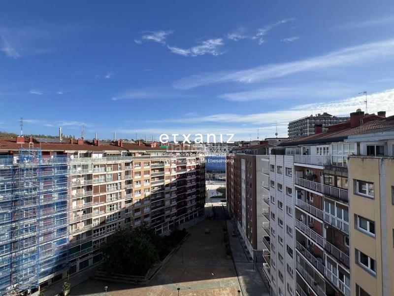 Foto 34eecd52-fd0e-46d7-8f4f-4485ffcb2e40. Flat with heating in Amara Donostia - San Sebastián