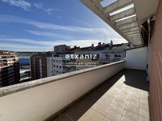 Etagenwohnung  Isabel ii.a etorbidea. Vivienda exterior en venta con terraza
