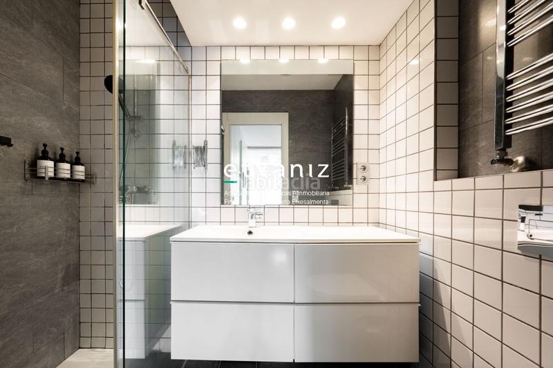 Foto 6b7c7108-9be8-45b0-aede-5df0b85584bf. Appartement avec chauffage dans Ategorrieta-Ulía Donostia - San Sebastián