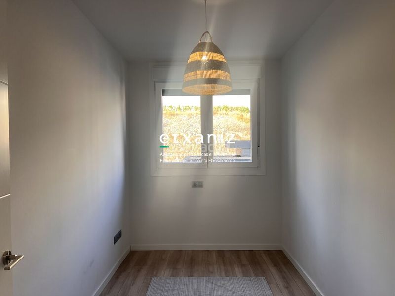 Foto 7143a97c-4c9d-49ae-ae03-7404efb7ab9e. Rent flat with heating parking pool in Andoain