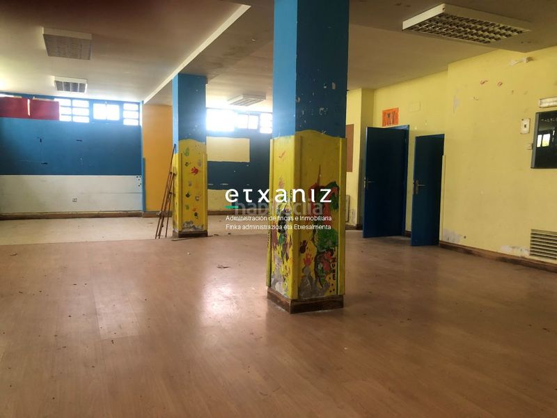 Foto dc289f3b-68d7-492c-a847-11c7169ec3cc. Business premise in Lasarte - Oria