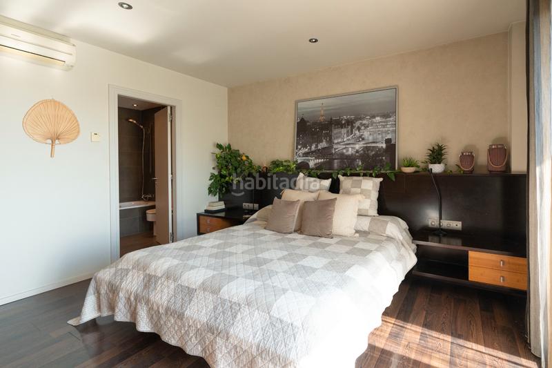 Foto 0d3ebb2f-ed0c-4853-9341-02e0aac7d02b. Duplex avec cheminée chauffage parking dans Plaça Catalunya Manresa