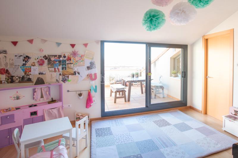 Foto 7def26a3-b546-4ff3-b996-c92cf977abf3. Dúplex amb calefacció aparcament a Poble Nou Manresa