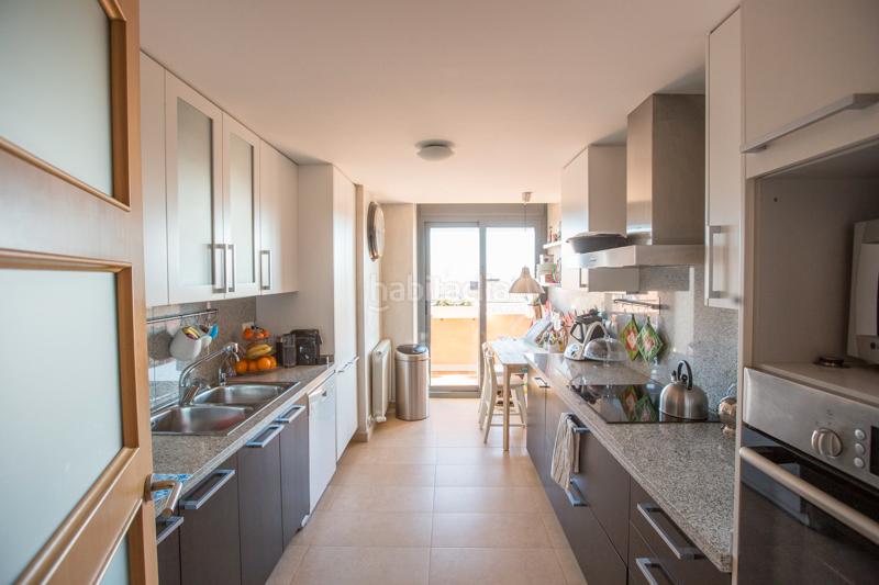 Foto afbad4bb-d873-41fc-8c4a-f818f3769093. Dúplex amb calefacció aparcament a Poble Nou Manresa