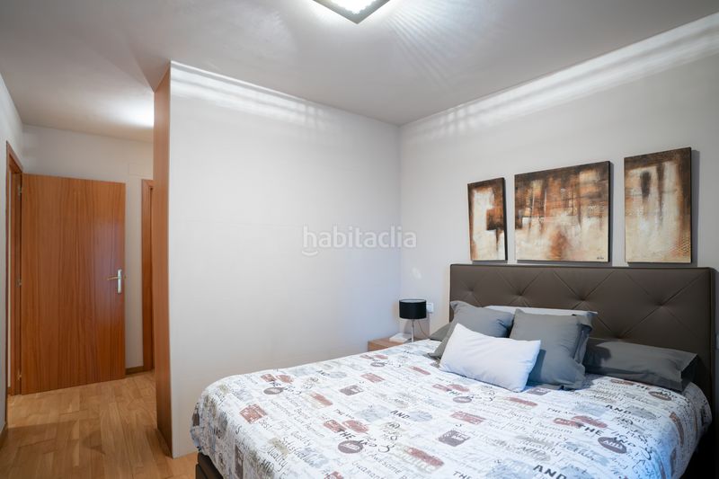 Foto 06195b53-f7cc-45e7-91ae-76ede0b4fd45. Pis amb calefacció aparcament a Plaça Catalunya Manresa