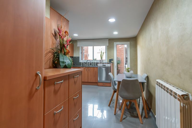 Foto 54715d47-7de1-404c-b14e-d3fd63c97d3e. Pis amb calefacció aparcament a Plaça Catalunya Manresa