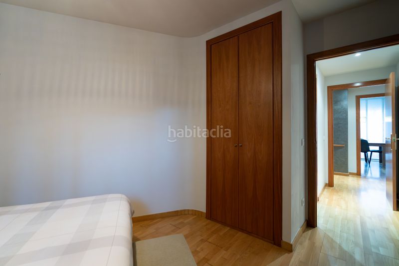 Foto 8e8002c7-43f0-430a-ad90-38180f43bf1b. Pis amb calefacció aparcament a Plaça Catalunya Manresa