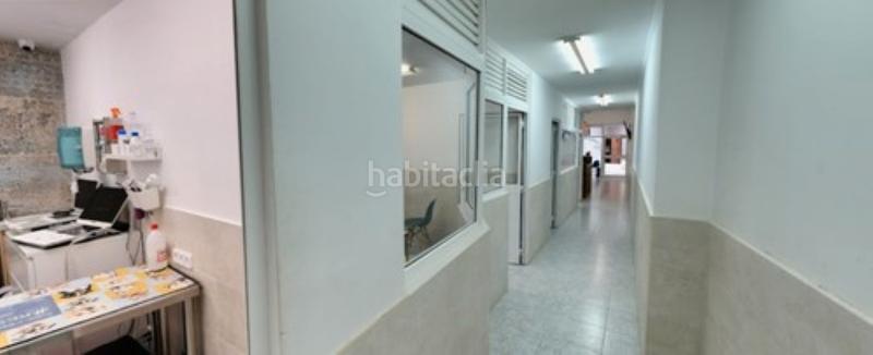 Foto c96833a6-ab1d-4f81-87dc-ff545f294d55. Local comercial gran local comercial en el centro . en Mataró