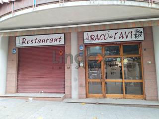Local Comercial  Carrer de les doedes. Local con licencia bar restaurante delante oficina correos