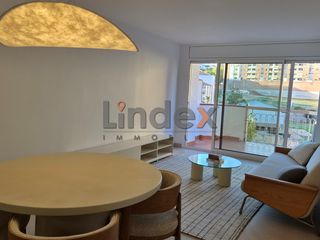 Appartamento  Ronda d'alfons x el savi. Gran piso completamente reformado a estrenar en el centro de mat