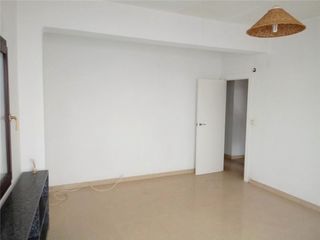 Flat  Carrer de sant jaume ap�stol. Piso en algemsi