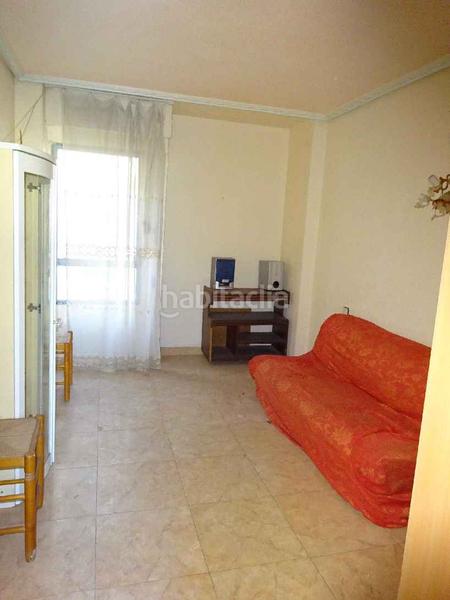 Foto 415c162a-2d3a-4ded-86e6-4fefa9871346. Piso  en venta en elche en Carrús Este Elche / Elx