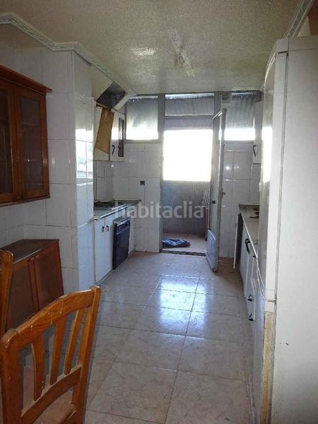 Foto 8481902b-3dac-4663-86e7-dff17c3de5e0. Piso  en venta en elche en Carrús Este Elche / Elx
