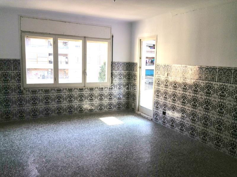 Foto abdf8a8b-3b61-4fbc-97ec-62f419c34e26. Appartement dans Centre Salt