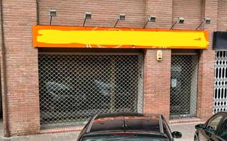 Locale commerciale in Carrer Juli Cèsar