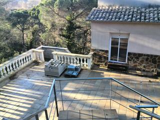 Chalet  Carrer la pineda. Chalet en la roca del vallès a reformar