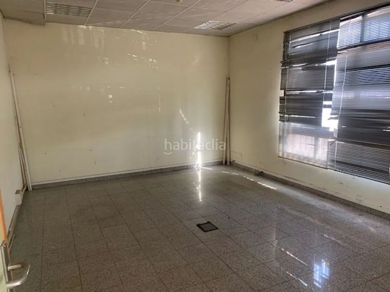 Foto a14b70a8-9298-4bd3-8134-fdd76fa7d09d. Nau industrial a El Poblado - Abulagar Puertollano
