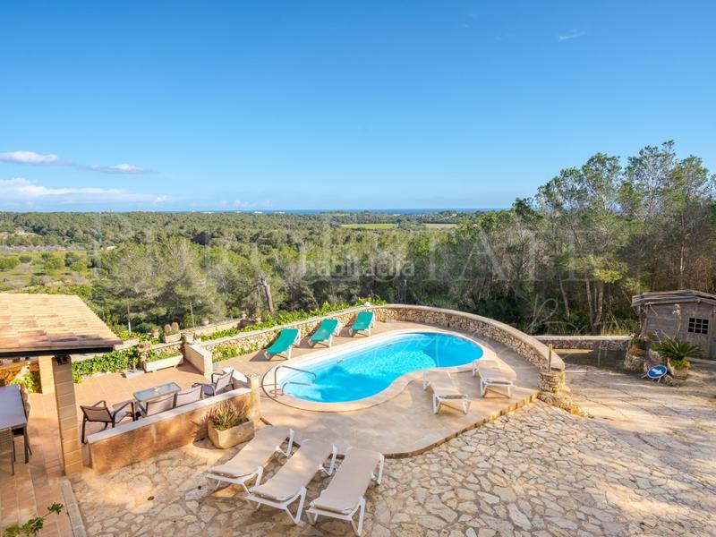 Foto 1a601aab-9d2d-434e-8728-aa90852fbad9. Haus mit parking pool in Manacor centre Manacor